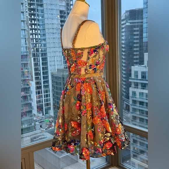 🆕 BRONX & BANCO 🧿 NWOT Mademoiselle Floral Sequin Fit-&-Flare Dress Sz XS US 2 - Picture 8 of 16
